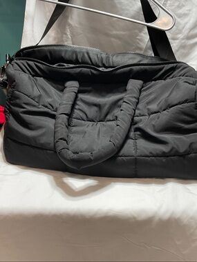 Quilted Puffer Tote Bag in Black